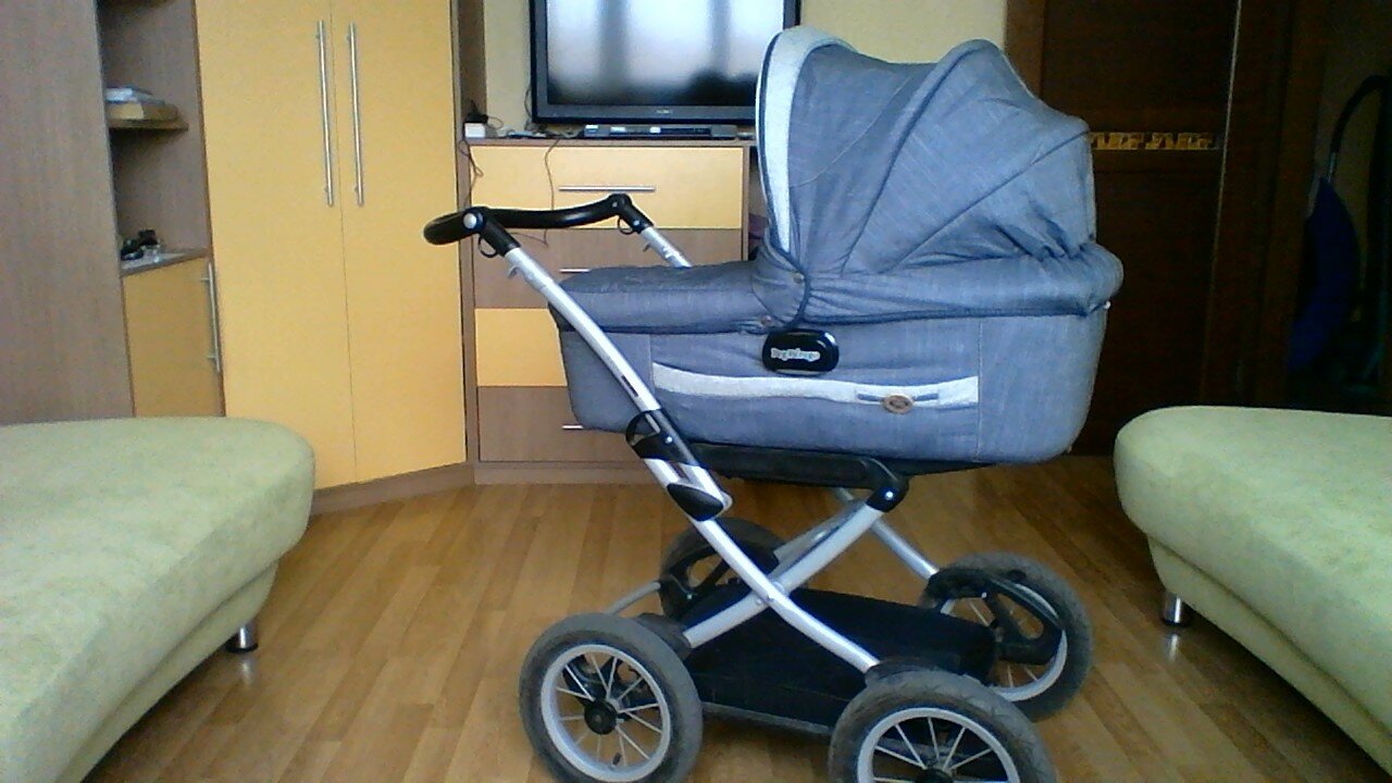 Классическая детская коляска-люлька Peg-Perego