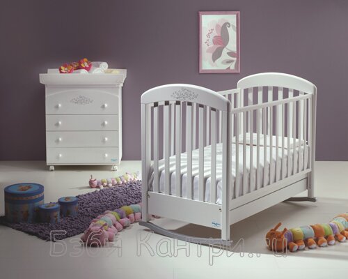 Детская кроватка-качалка Baby Italia Cinzia Lux
